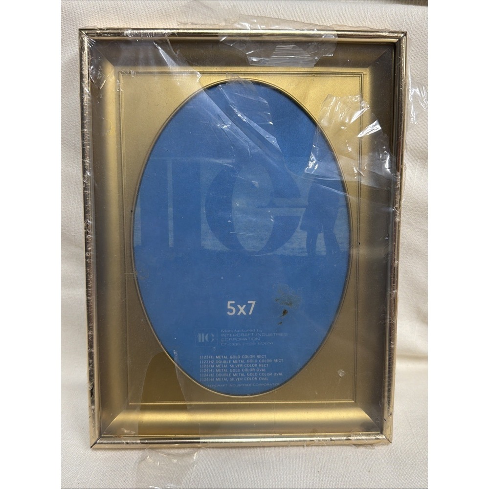 VTG Photo Frames MCM Oval Shadow Box Picture Gold Metal 8x6" Stand for 5x7